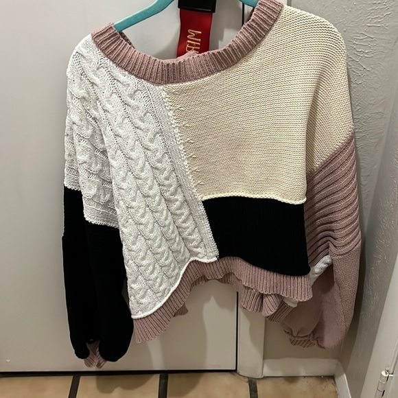 POL crop adjustable sweater - Picture 1 of 4